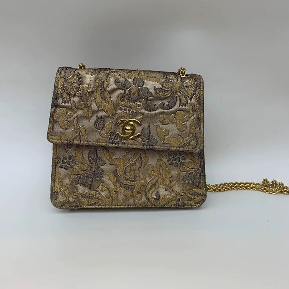 Chanel Women Pre-Loved Bag Very Good Condition - Picture 1 of 9